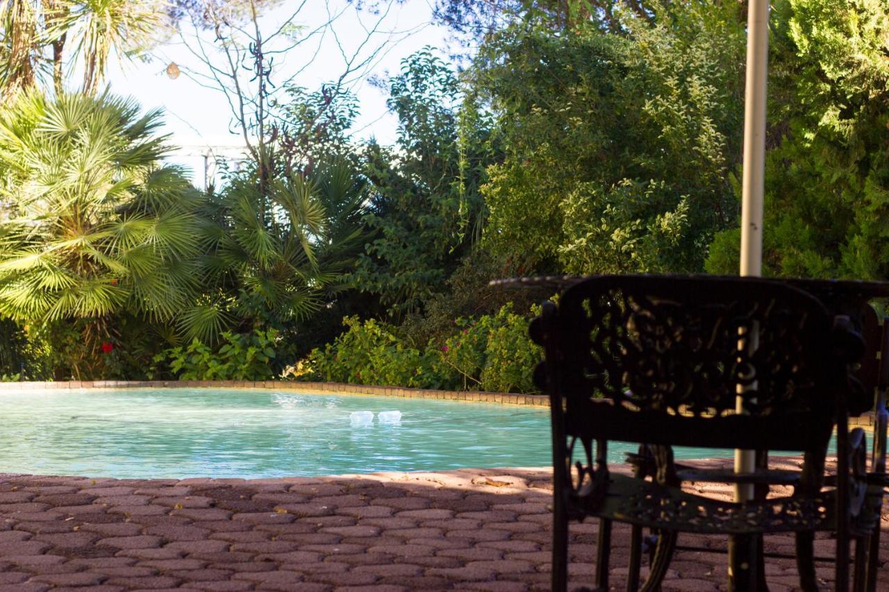 אליוואל נורת' Riverside Lodge & Conference Center מראה חיצוני תמונה